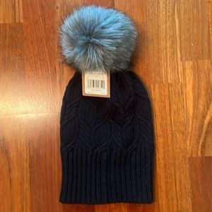 The North Face women's OhMega Fur Pom hat. NWT